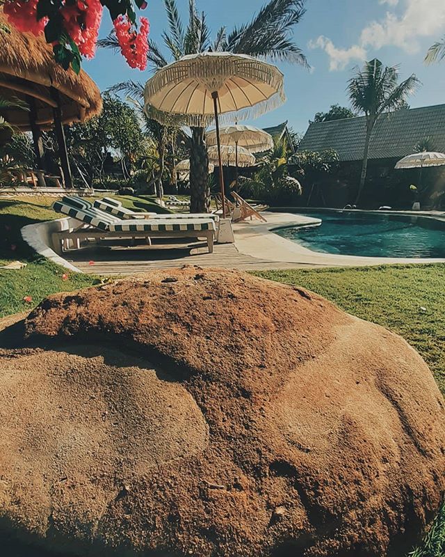 Big stone with Bali shape