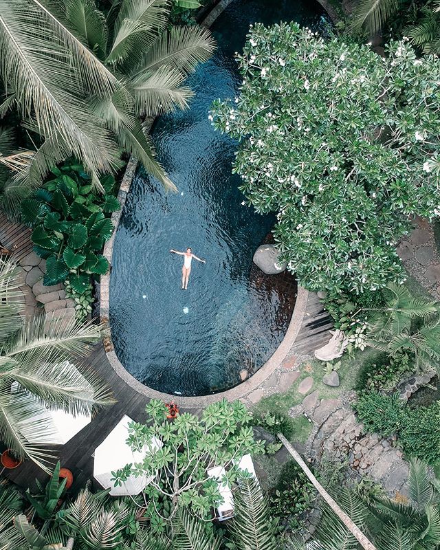 Another shot from the lovely pool at @stonehousebali  .