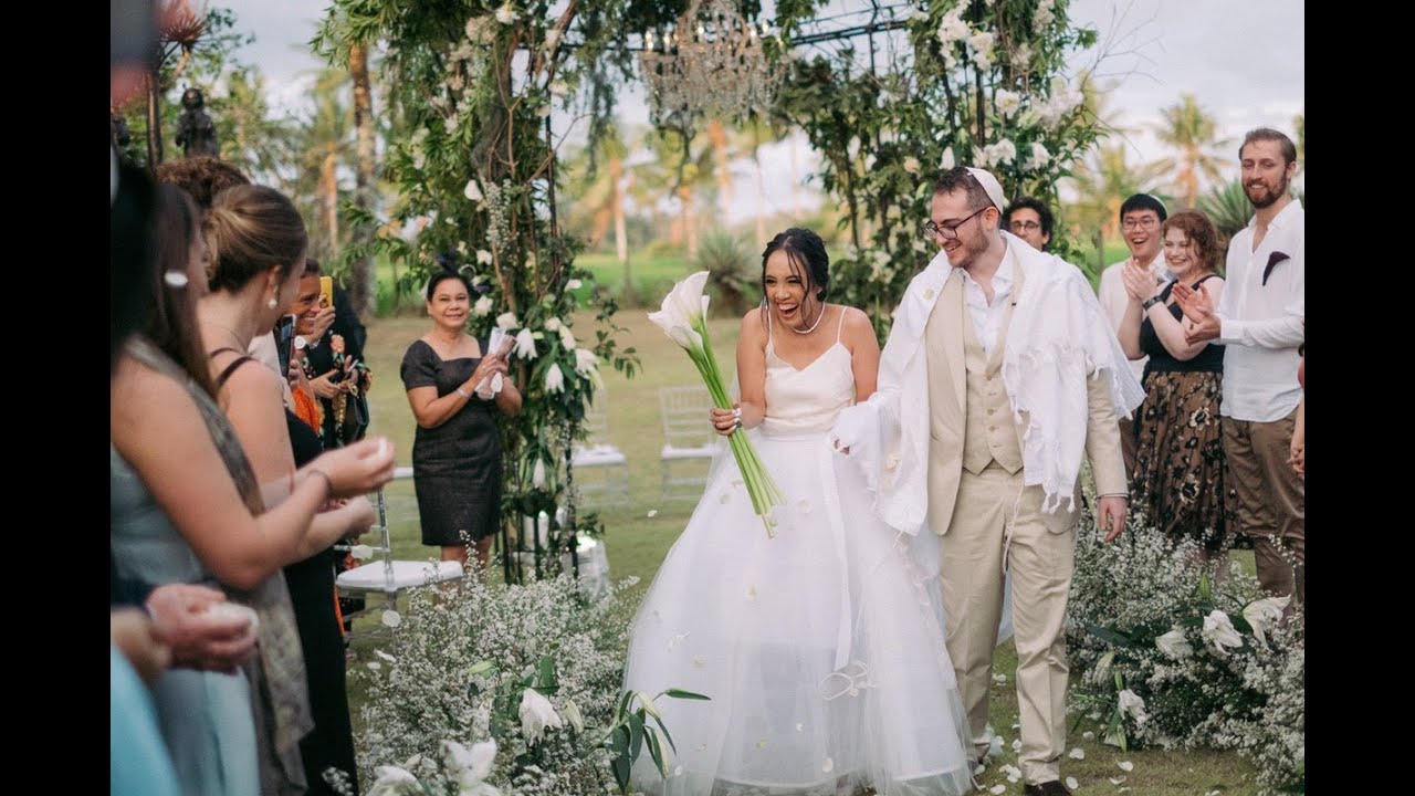 The Wedding of Itay & Enytha at Kaba Kaba Estate Bali