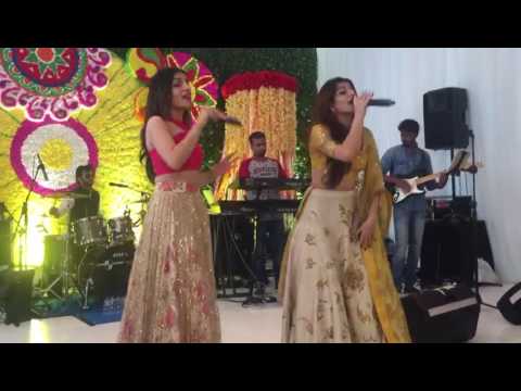 Sukriti and Prakriti singing at a Mehndi party in Bali recently ❤